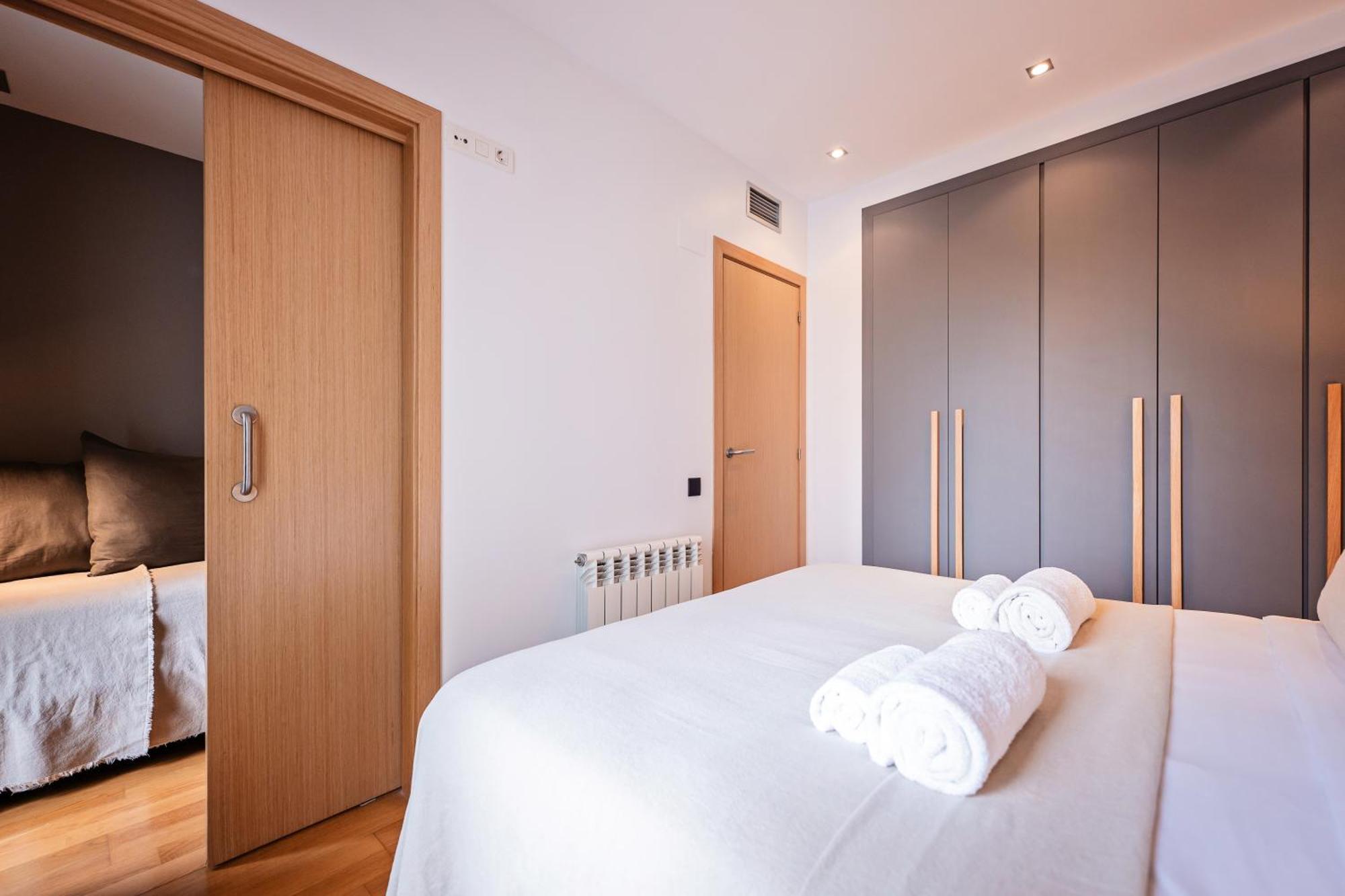 Sweett - Jardinets Apartment Барселона Екстериор снимка