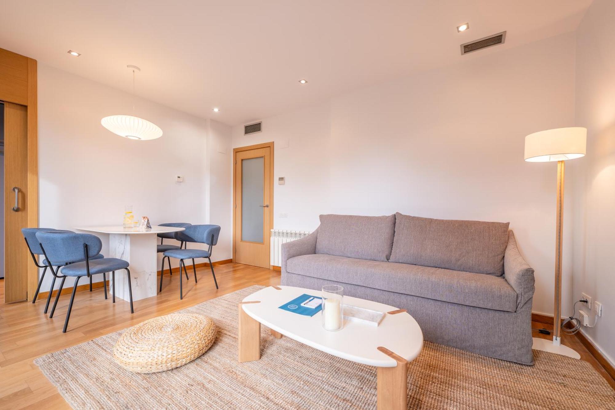 Sweett - Jardinets Apartment Барселона Екстериор снимка